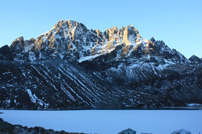 Journey to the earth's highest mountain: Everest 15 Days - FAQ