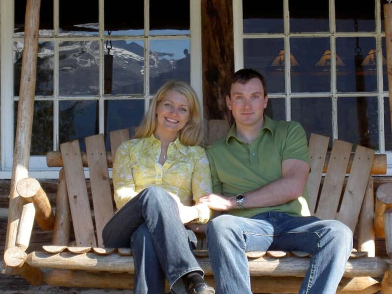 Juneau: Taku Glacier Lodge 5-Glacier Flight & Feast - Who Should Consider This Tour?