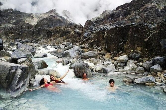 Jungle Tracking & Volcano Crater - The Details of the Jungle Tracking & Volcano Crater Tour
