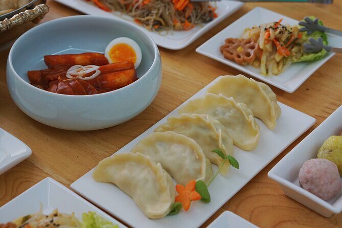 K-food cooking Japchae Mandu Tteokbokki & Fishcake - A Deep Dive into the Cooking Experience