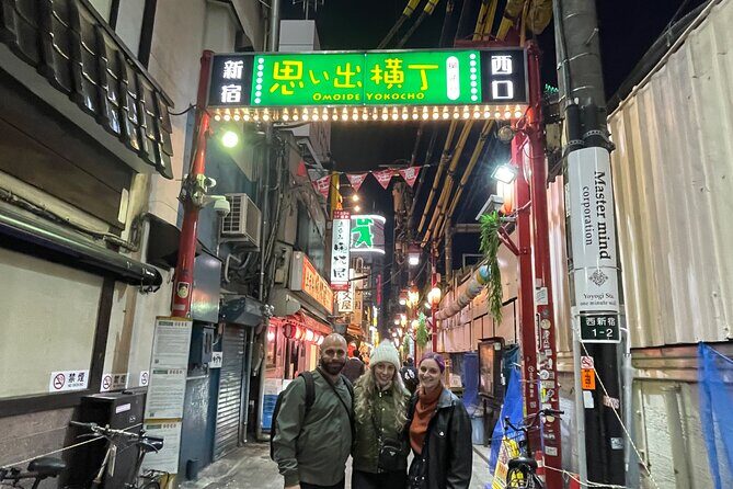 KABUKICHO DEEP TOUR + DINNER & BAR HOP w/local certified guide - A Deep Dive into the Itinerary
