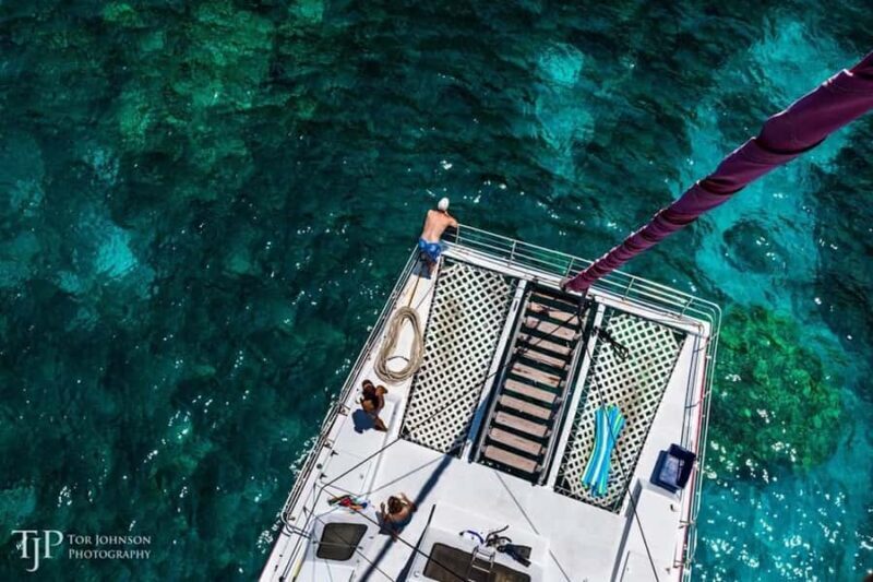 Kailua-Kona: Kealakekua Bay Snorkel and Sail with Lunch - Kona Kealakekua Bay Snorkel and Sail with Lunch: An Authentic Marine Adventure