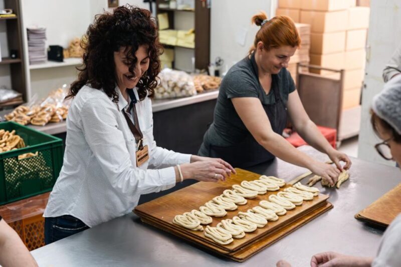 Kalamata: Food tour and Olive Oil Tasting with Light Lunch - Key Points