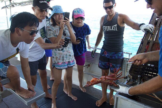 Kalbarri Rock lobster Pot Pull Tour in Kalbarri - The Experience and Itinerary