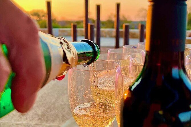 Kalbarri Skywalk Sundowner and Stargazing Tour - Who Should Book This Tour?