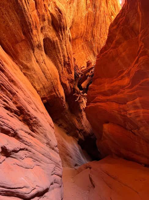 Kanab: Peekaboo Slot Canyon & Great Chamber Tour/Guided Hike - Detailed Itinerary Breakdown