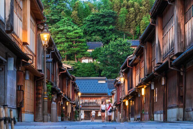 Kanazawa All Must-Sees Private Chauffeur Sightseeing - English Speaking Driver - Exploring Kanazawa in Style: A Deep Dive into the Tour