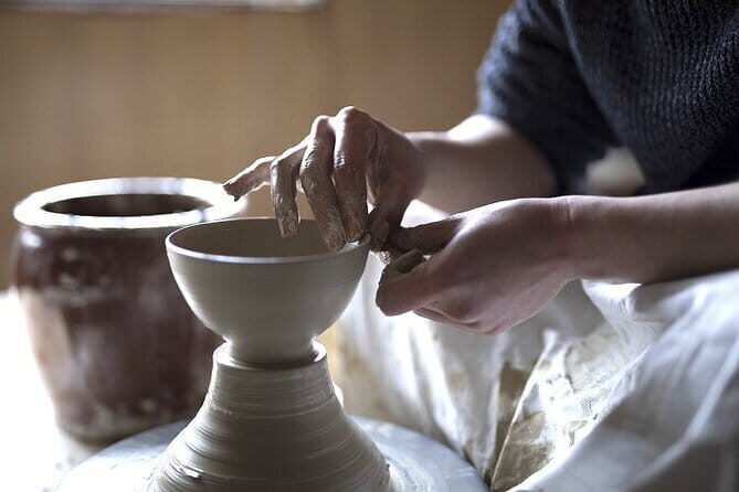Kanazawa Art: Traditional Pottery Workplace Insights - A Deep Dive into the Experience