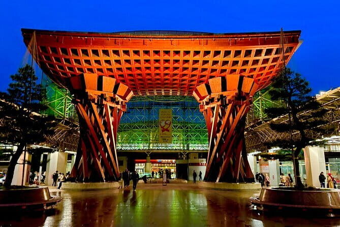 Kanazawa Private 3 Hour Bar Hopping Tour with Local Guide - Exploring Kanazawas Nightlife with a 3-Hour Private Bar Hopping Tour