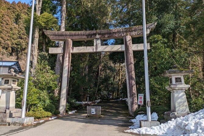 Kanazawa Temples Panoramic Landscape Views and Butterflies - FAQ