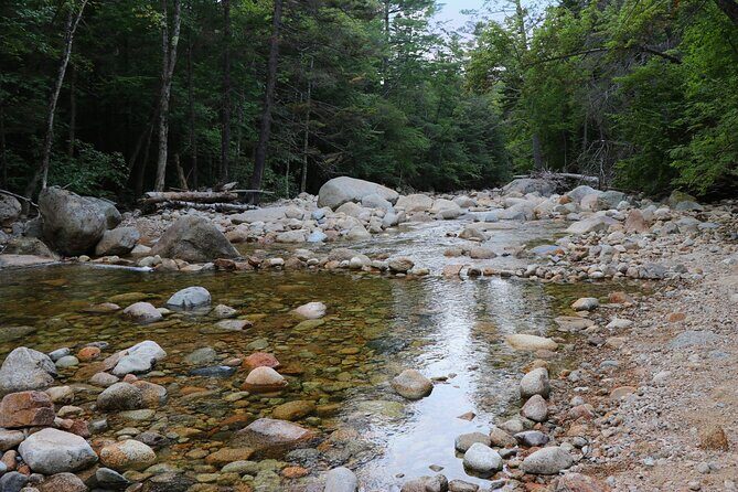Kancamagus Scenic Byway Self-Guided Audio Driving Tour Guide - Stop 7: Sabbaday Falls