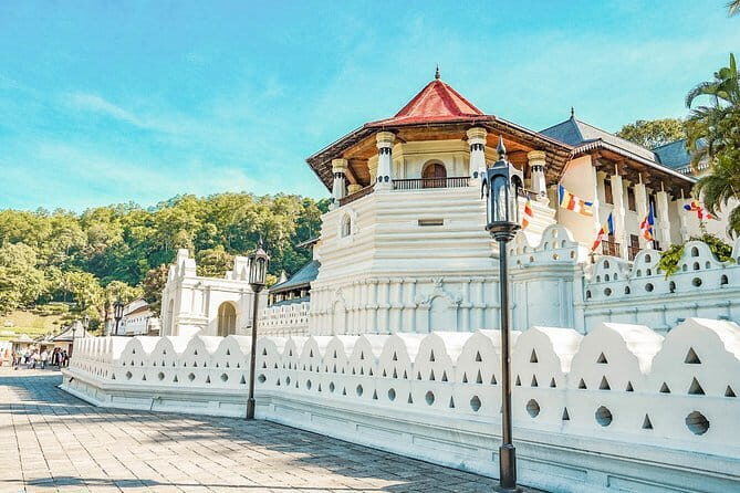 Kandy All Inclusive Day Tour from Colombo - Practical Aspects & Travel Tips