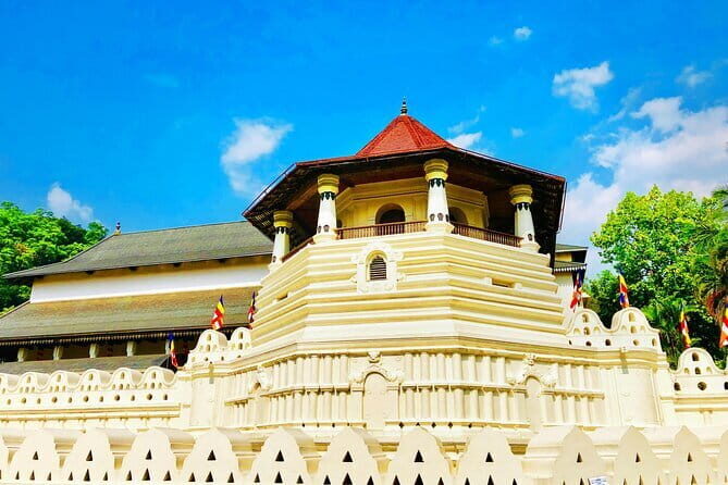 Kandy Day Tour from Kalutara - Key Points
