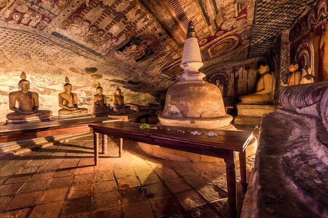 Kandy Sigiriya Rock and Village Safari Day Trip - FAQs