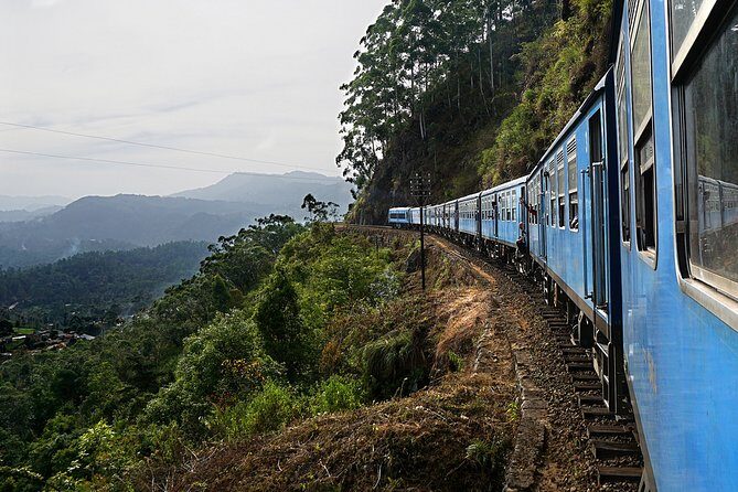 Kandy to Ella train ride on (Train No: 1005 "Podi Menike") - Authentic Insights from Reviewers