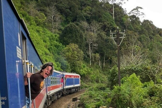 Kandy to Nanuoya (Nuwaraeliya) by Train - Reserved Seats - What to Expect on the Train