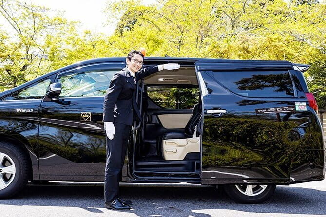 Kansai Airport to or from Kobe City Private Taxi Transfers - Key Points