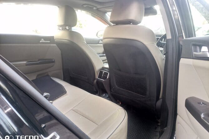 Karachi Airport Private Luxury Transport - How It Compares to Other Options