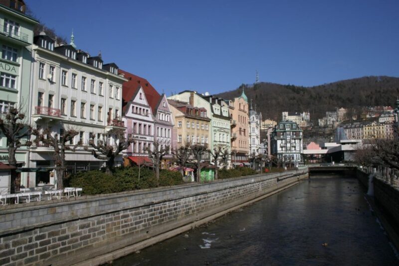 Karlovy Vary & Marianske Lazne Tour from Prague with Lunch - FAQ