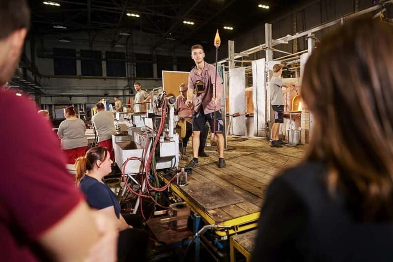 Karlovy Vary: Moser Glassworks Tour with Museum Entry - What Is Included in the Tour?