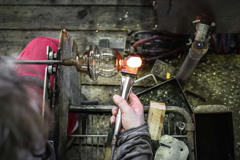 Karlovy Vary: Moser Glassworks Tour with Museum Entry - Practical Details & Value