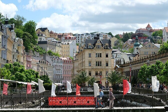 Karlovy Vary Private Walking Tour With A Professional Guide - A Closer Look at the Tour Itinerary