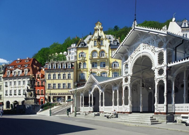 Karlovy Vary - the world famous spa - Key Points