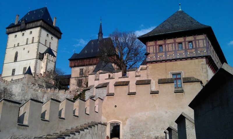 Karlstejn Castle & Crystal Manufactory - Private Tour - Who Should Consider This Tour?