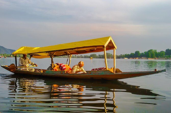 Kashmir and Taj Mahal - Authentic Experiences & Honest Insights
