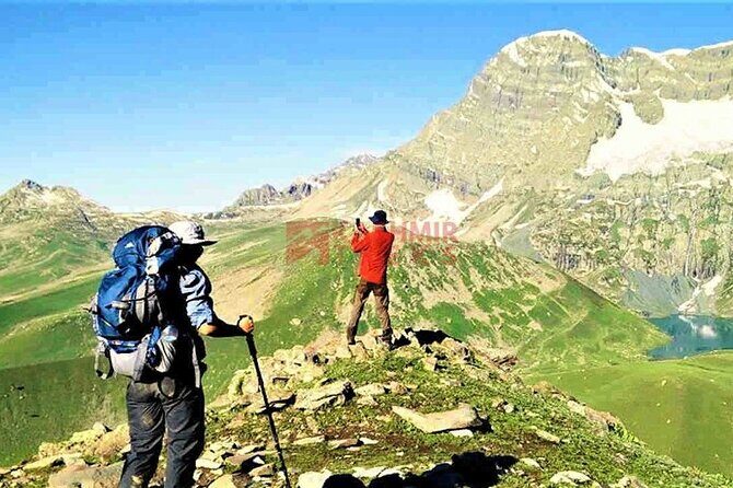 Kashmir Great Lakes Trek - The Kashmir Great Lakes Trek: In-Depth Review