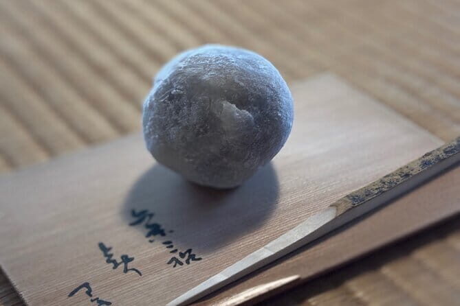 Kasukabe Tea Class Experience at the Local Temple in Kameoka - An In-Depth Look at the Kasukabe Tea Class Experience