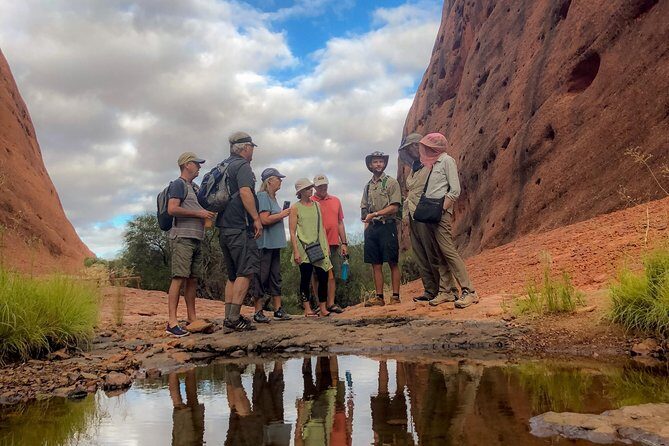 Kata Tjuta Small-Group Tour Including Sunrise and Breakfast - Exploring Walpa Gorge
