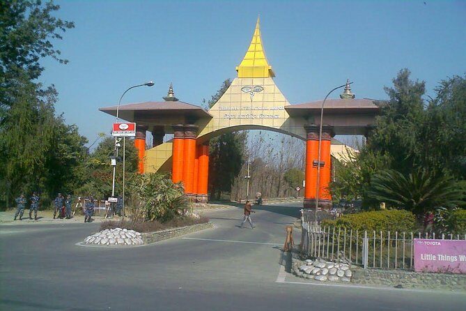 Kathmandu Airport Transfer (Airport to Hotel or Hotel to Airport) - The Drive into Kathmandu: First Impressions