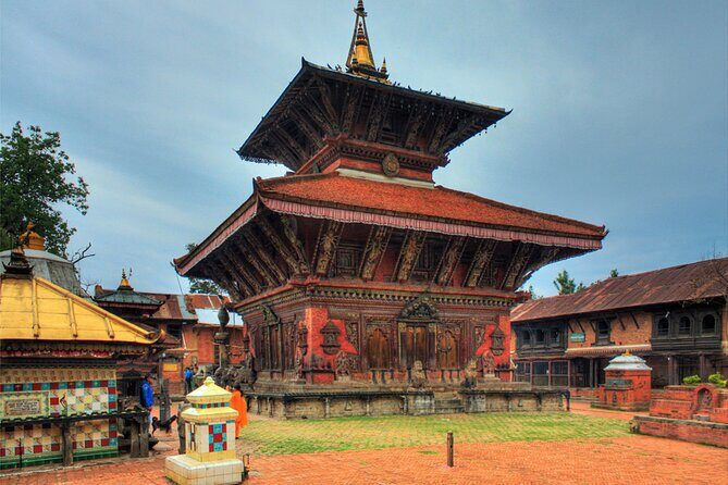 Kathmandu: Private/Group Tour to 7 UNESCO Sites with Lunch - Frequently Asked Questions
