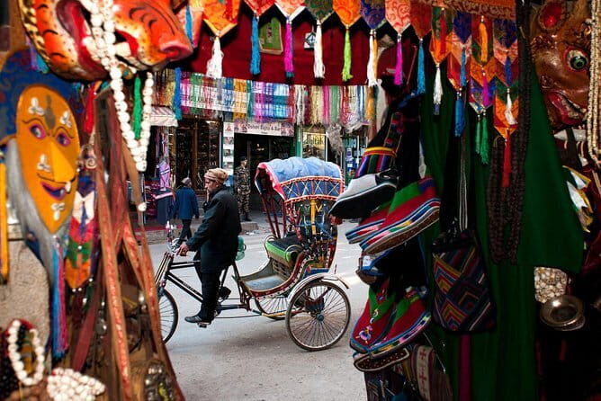 Kathmandu Rickshaw Food & Drink and Shopping Tour - Who Should Consider This Tour?