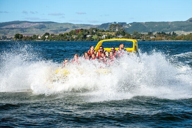 Katoa Jet Boat tour on Lake Rotorua - The Experience from the Traveler’s Perspective