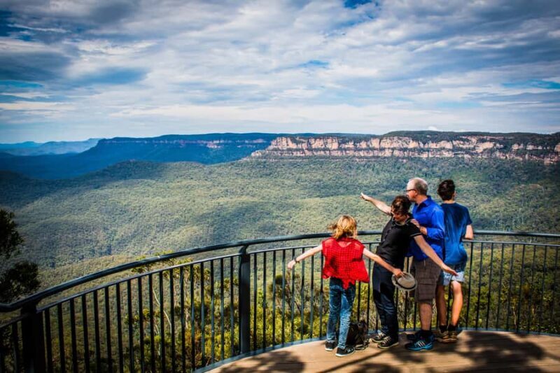 Katoomba: Blue Mountains Full-Day Hop-On Hop-Off Bus Tour - The Value of the Guided Experience
