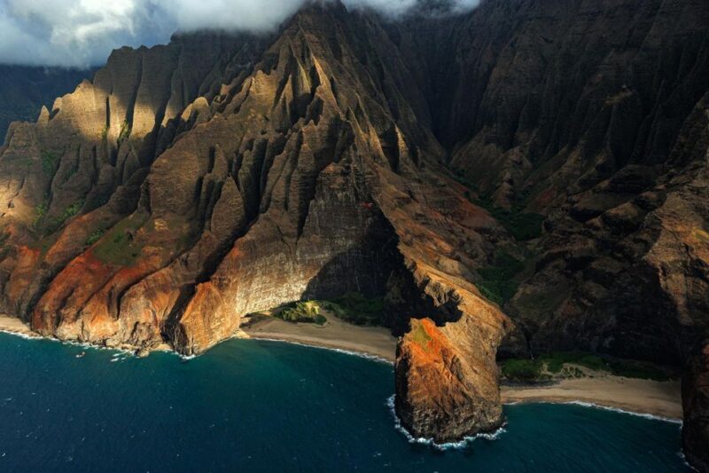 Kauai: Hughes 500 4-Passenger Doors-Off Helicopter Flight - Who Will Love This Tour?
