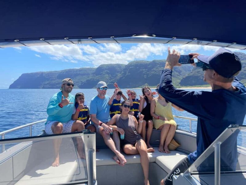 Kauai: Na Pali Coast Deluxe Power Catamaran Tour - Authentic Traveler Feedback