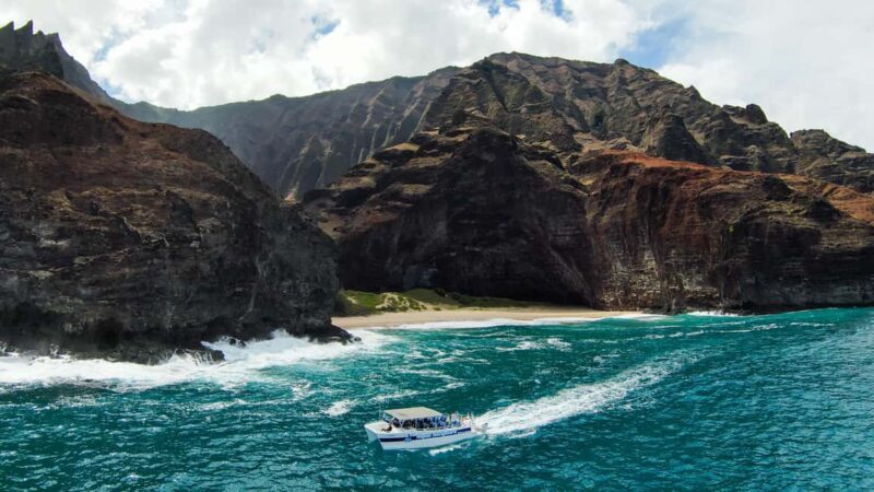 Kauai: Na Pali Coast Snorkel Tour With Lunch - An In-Depth Look at the Na Pali Coast Snorkel Tour
