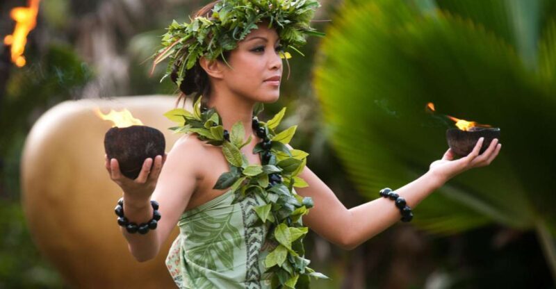 Kauai: VIP 4-Course Manor House Dinner & Luau Kalamaku Show - A Closer Look at the Experience