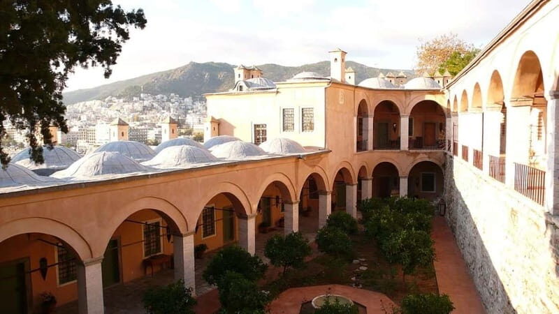 Kavala: City Grand Tour by Eco Friendly Tuk Tuk - Who Should Take This Tour?