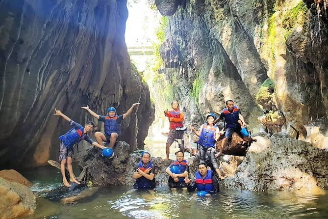 Kawah putih tour - 2D.1N including Papandayan volcano and Kampung Naga - Who is This Tour Ideal For?