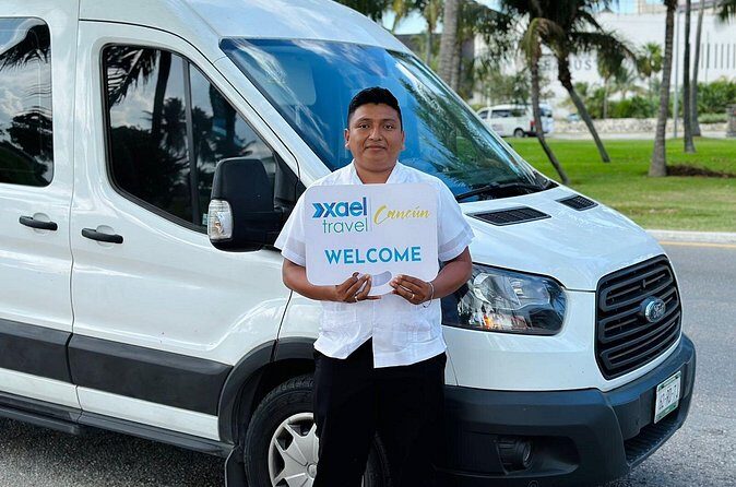 Kayak Activity in Nichupte Lagoon opt. Roundtrip transportation - Authenticity and Value