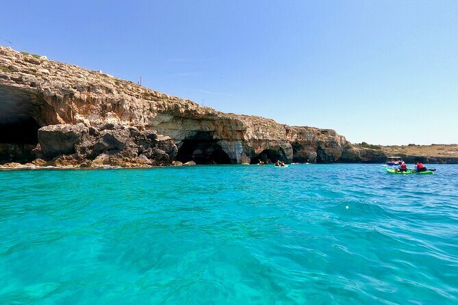 Kayak and Canoe tour in Leuca and the Ponente Caves - Exploring the Coastal Marvels of Leuca: Kayak and Canoe Tour in the Ponente Caves