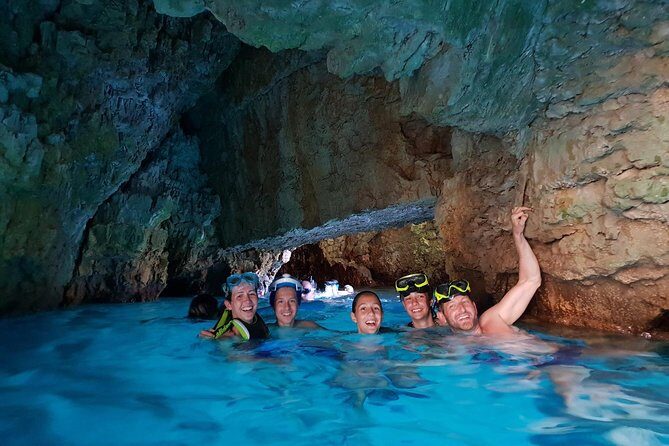 Kayak tour with cave experience - The Guide and Atmosphere: What Sets It Apart