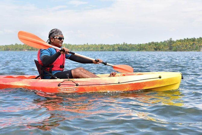 Kayaking to the Black Devil Snail Sandbar Island in Paravur Lake near Varkala - A Totally Practical Review of the Kayaking Experience in Kerala’s Backwaters