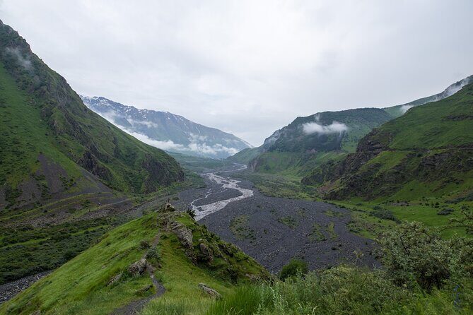 Kazbegi - Half Day Private Tour to Dariali Gorge & Waterfalls - Key Points