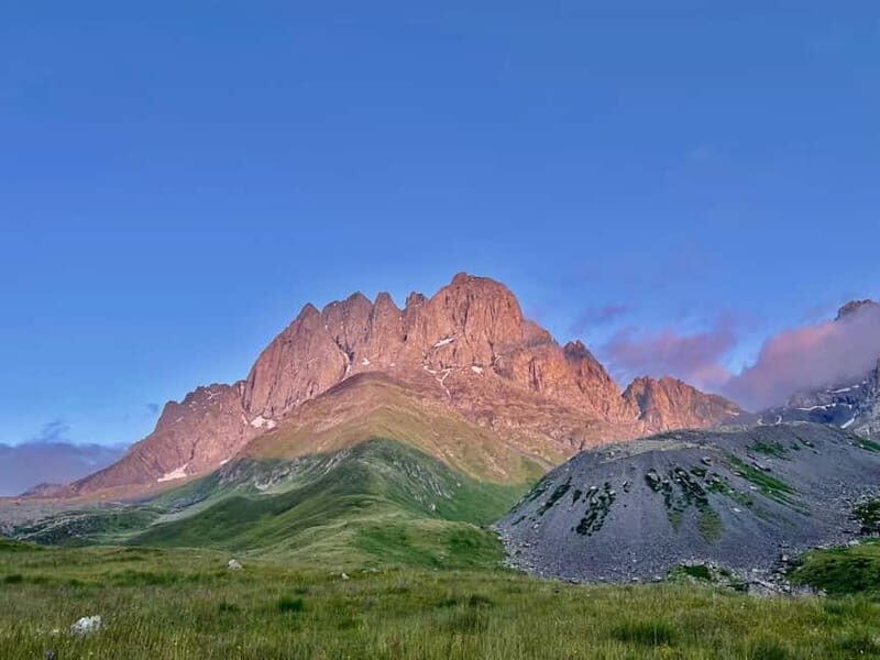 Kazbegi Region: Day Hikes - Exploring the Kazbegi Region: A Deep Dive into the 3-Day Tour