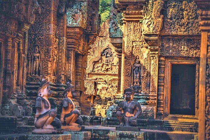 Kbal Spean Trekking Tour with Banteay Srei and Landmine Museum - FAQs